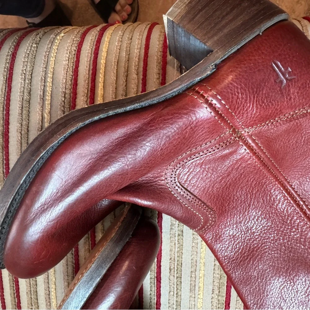 NEW with tags - VINTAGE Frye Burgundy Red Campus Leather Boots - Picture 2 of 16
